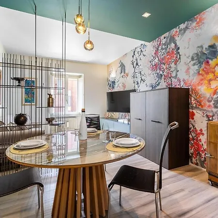 Dimora Delle 100 Torri - Parcheggio Gratuito Apartment Alba (Piedmont)