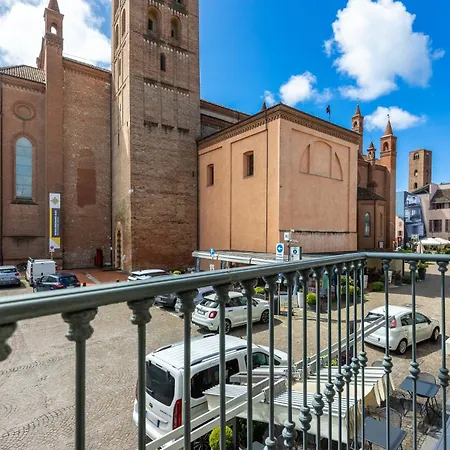 Apartment Dimora Delle 100 Torri - Parcheggio Gratuito Alba (Piedmont)